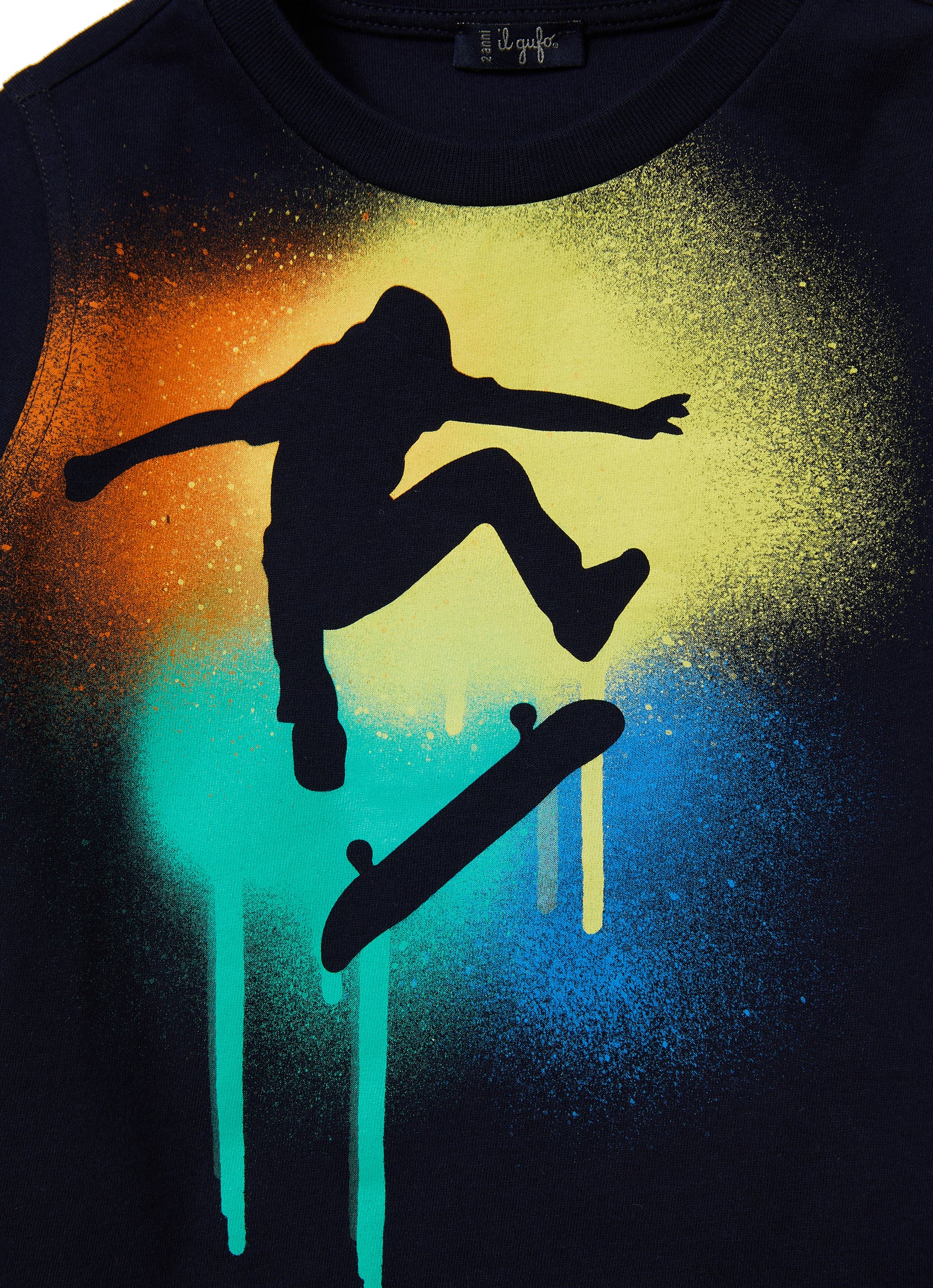 T-Shirt with Spray Art Print | Blue/Smeraldo