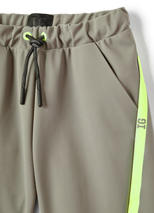 Sensitive Fabrics Bermuda Shorts | Verde Corteccia/Giallo Fluores
