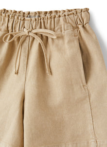 Bermuda Shorts in Canvas | Dark Beige