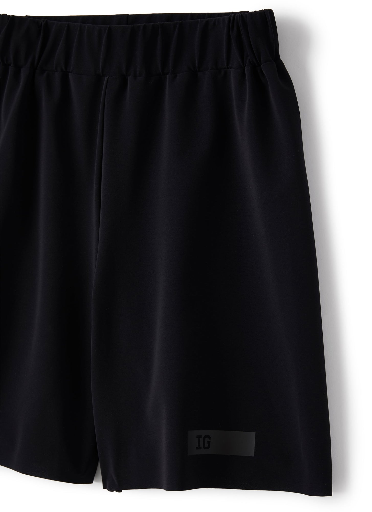 Bermuda Shorts Material | Black