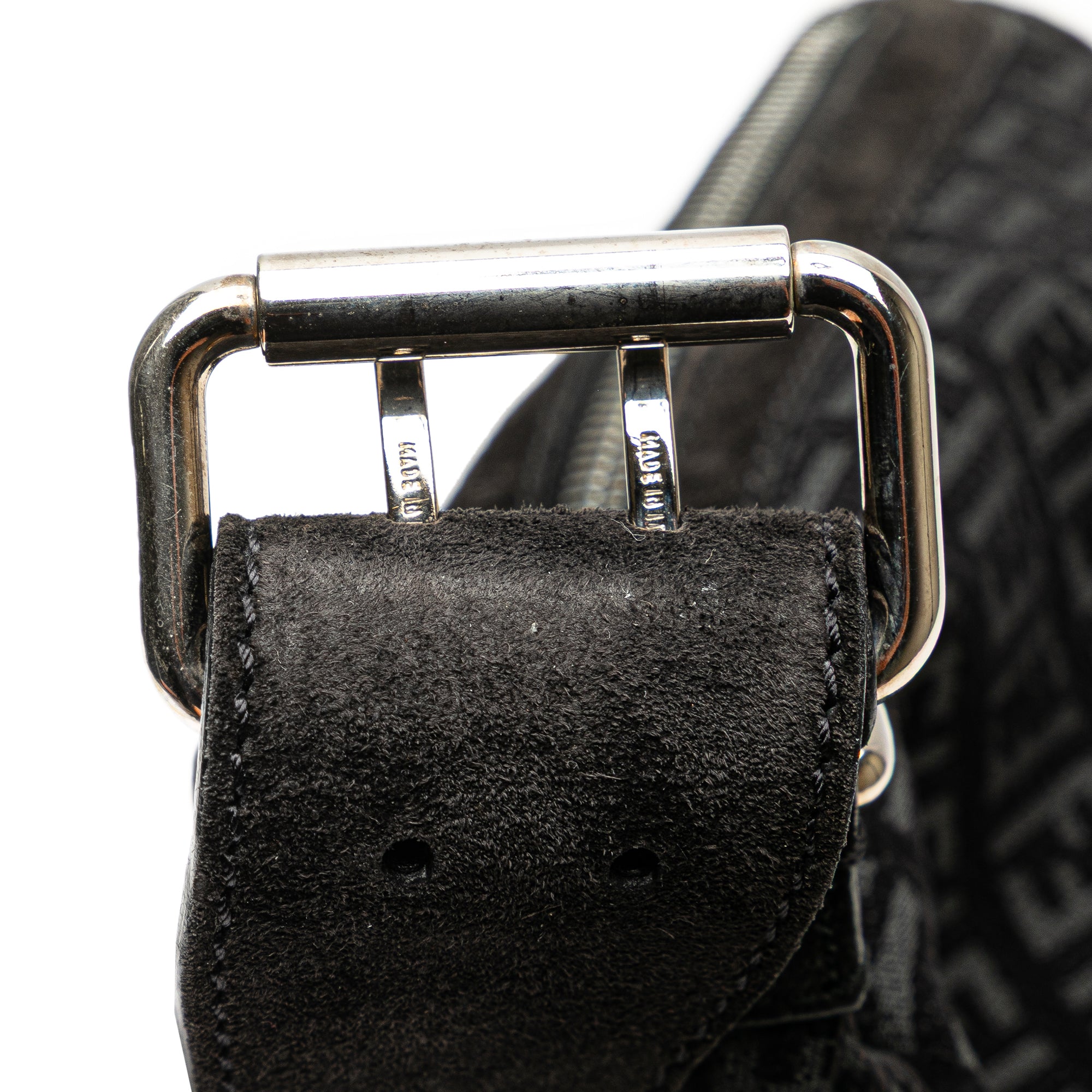 Fendi | Pre-Owned Zucchino Suede Oyster Shoulder Bag | Black