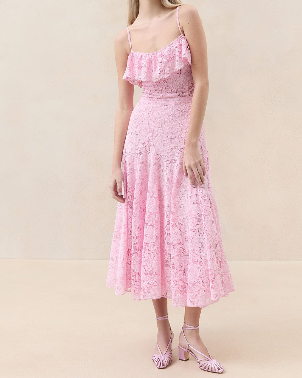 Color: Pink