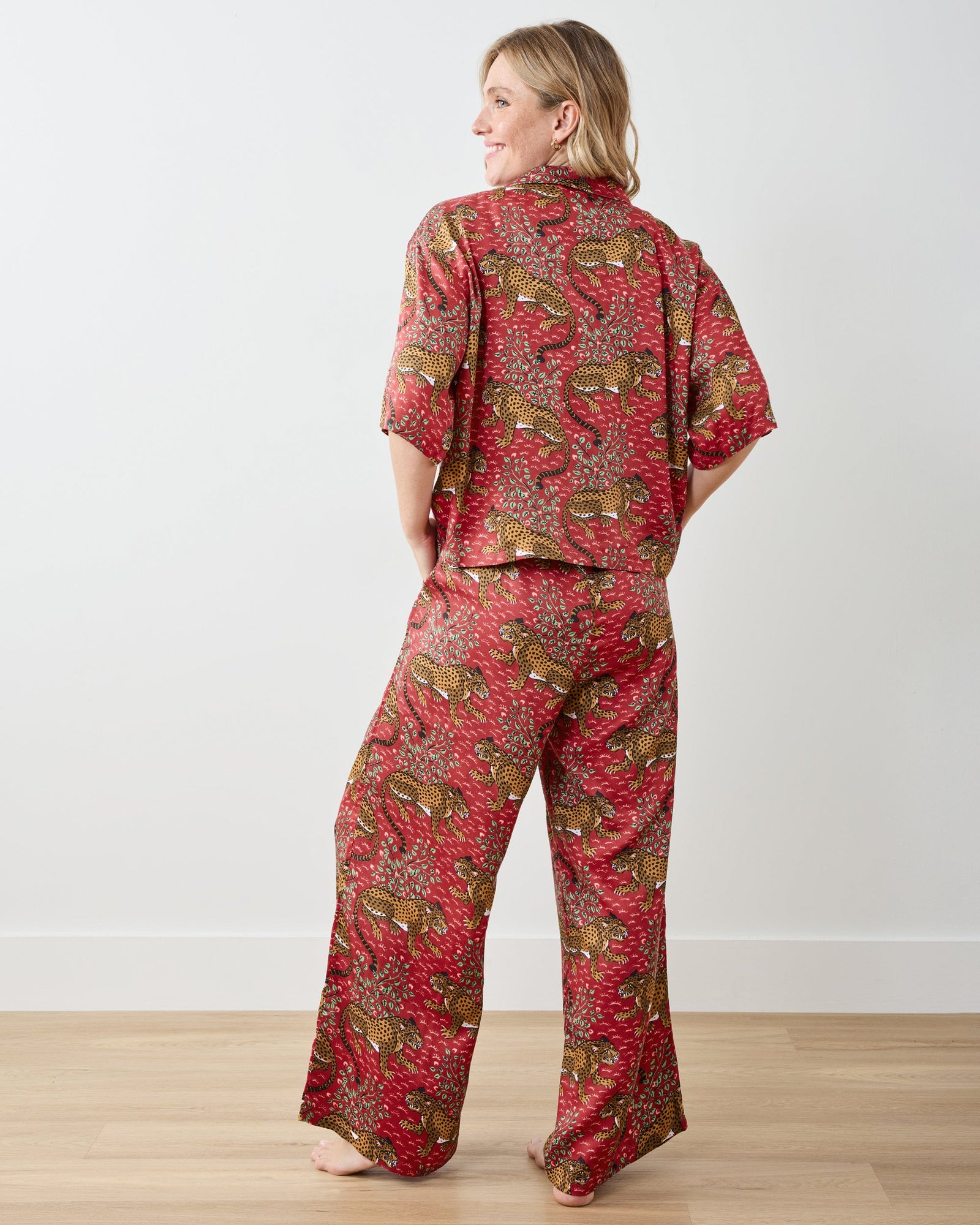 Bagheera - Eco Satin Wildest Dreams Set | Scarlet