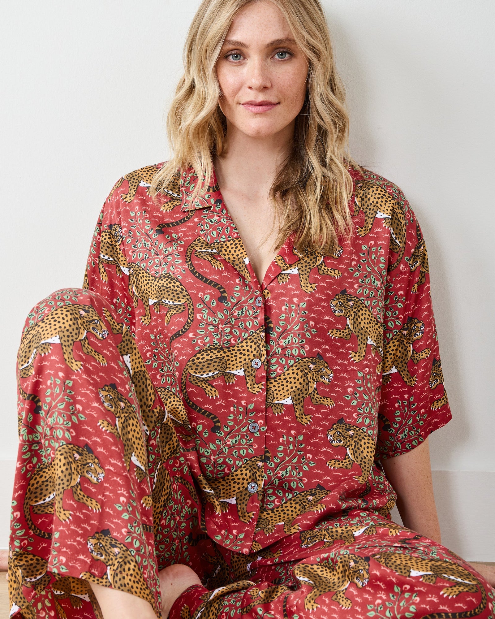 Bagheera - Eco Satin Wildest Dreams Set | Scarlet