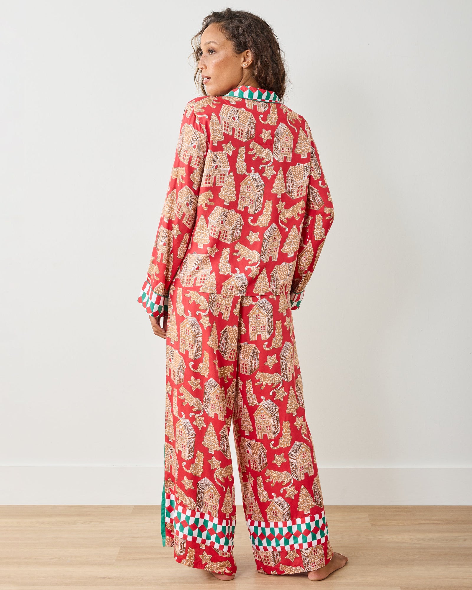 Gingerbread Party - Eco Satin Rittenhouse Set | Ruby