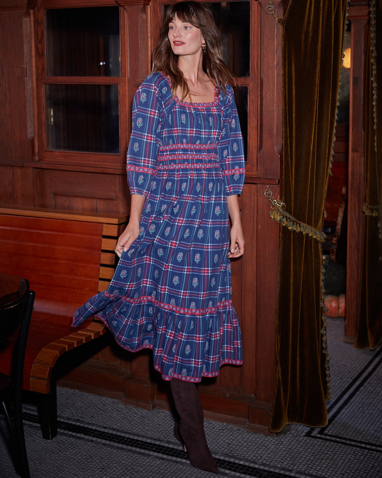Stroll Around Dress | Nostalgia Plaid (Blue)