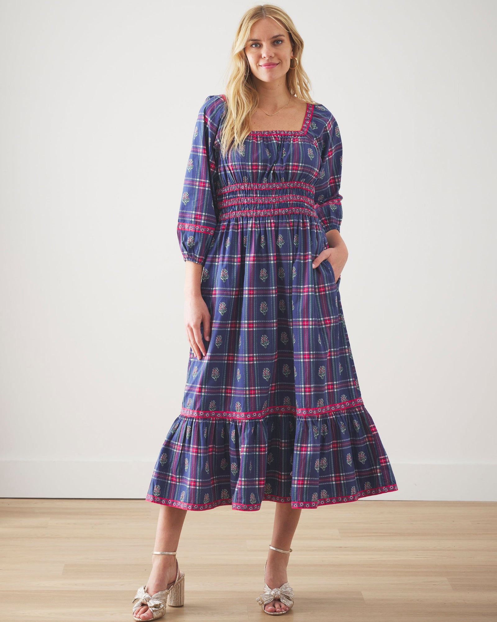 Nostalgia Plaid - Stroll Around Dress | Navy