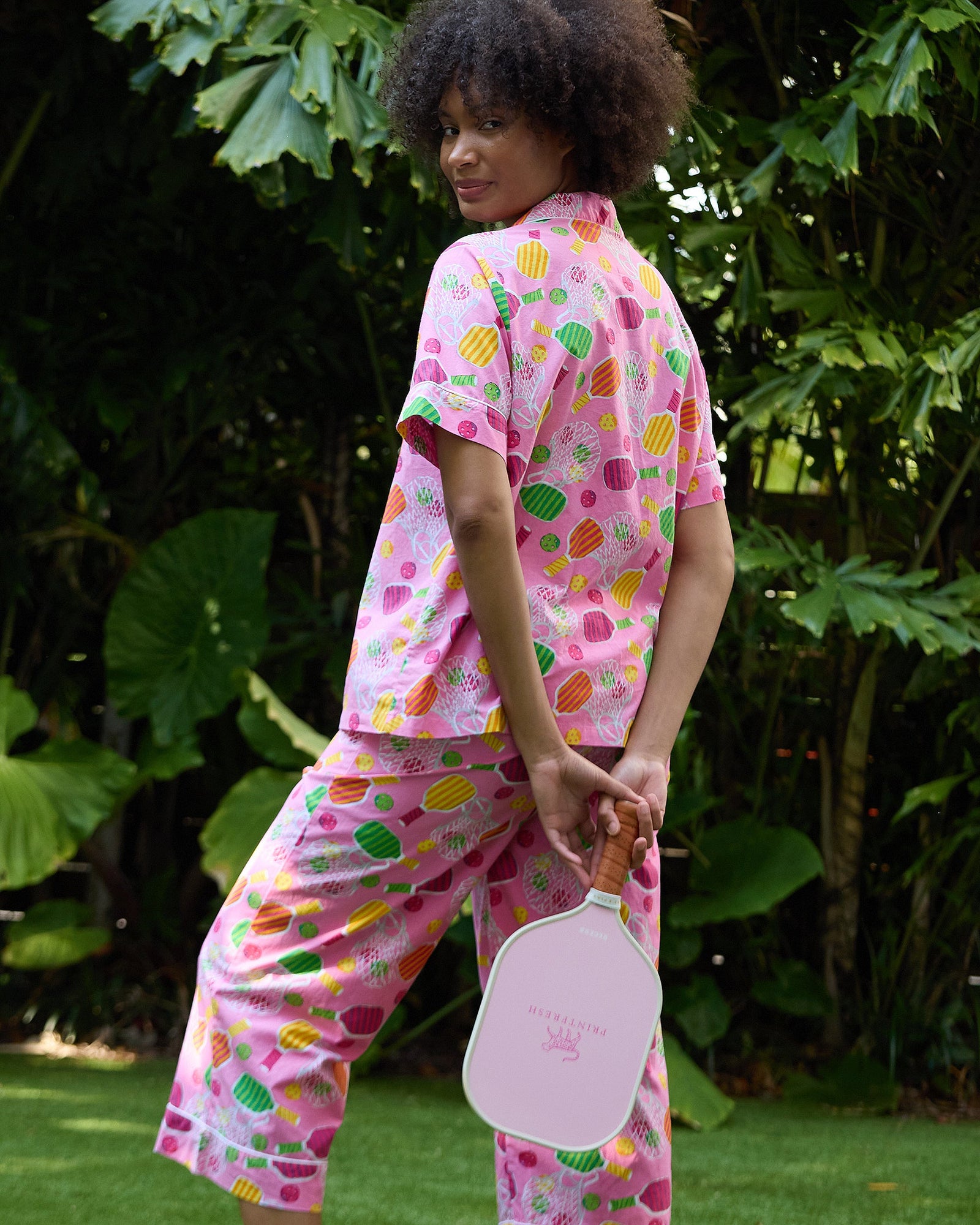 Short Sleeve Top & Cropped Pants Set | Pretty In Pickleball - Popsicle