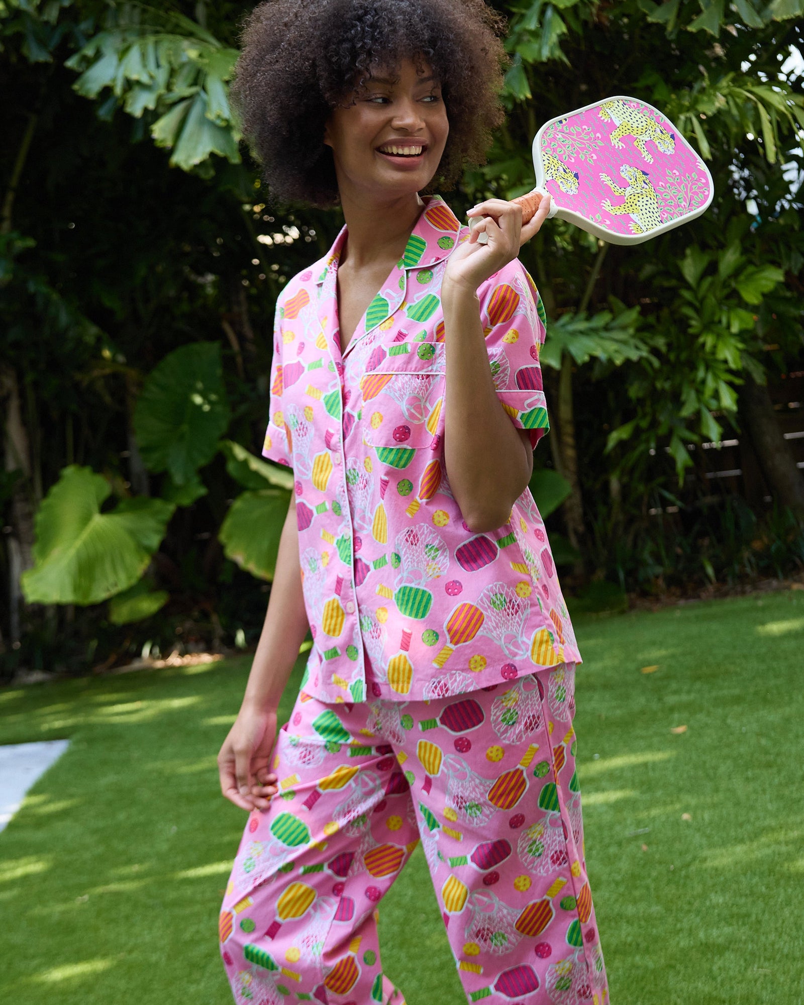 Short Sleeve Top & Cropped Pants Set | Pretty In Pickleball - Popsicle