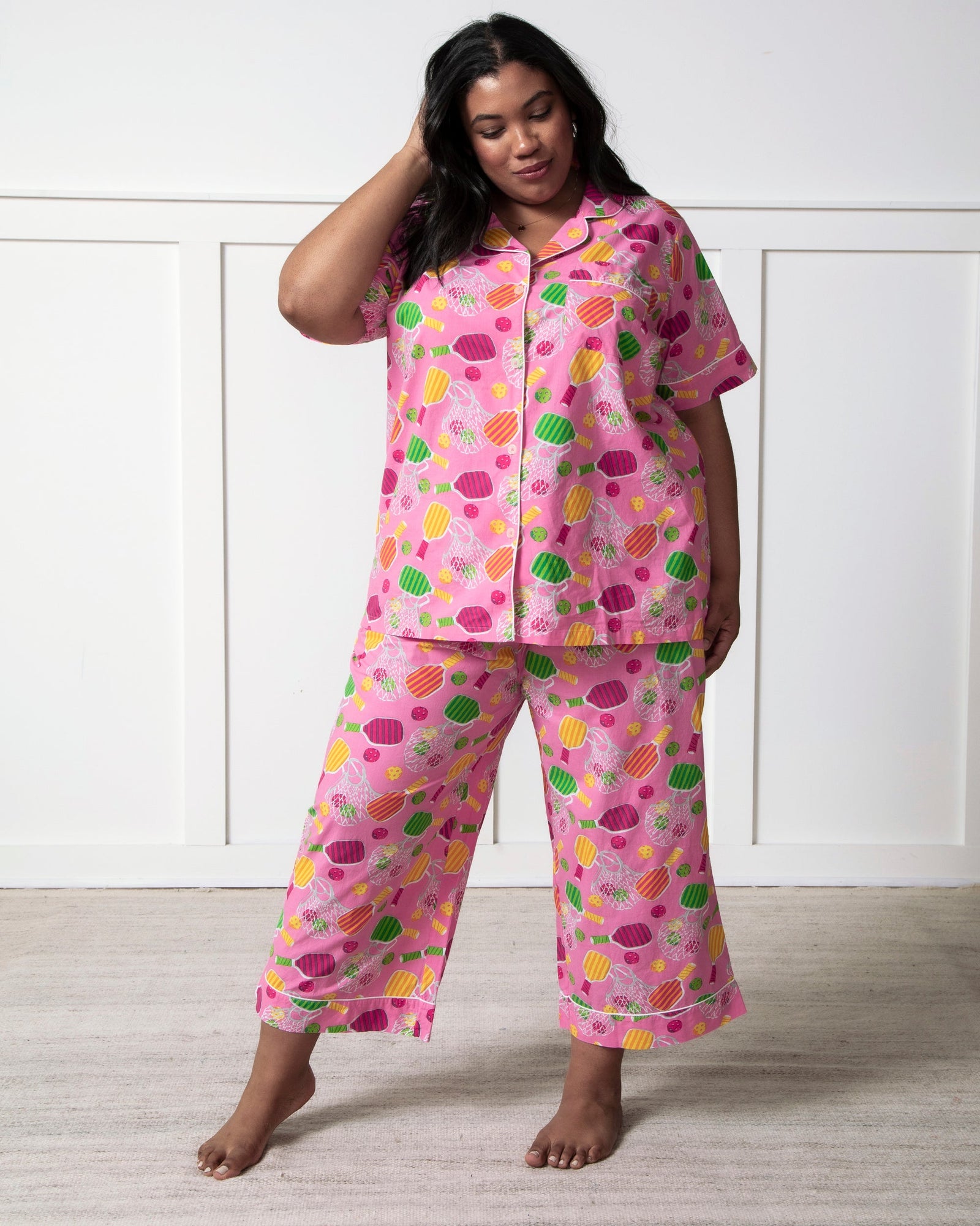 Short Sleeve Top & Cropped Pants Set | Pretty In Pickleball - Popsicle