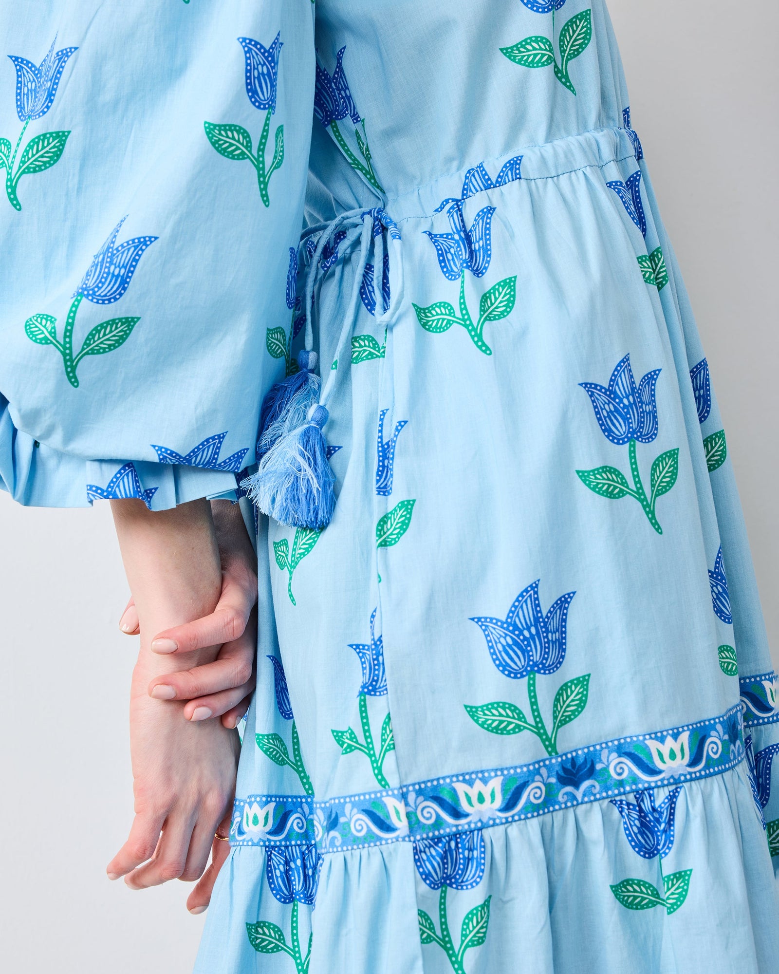 Coconut Cafe Dress | Tulip Bloom - Oasis Sky