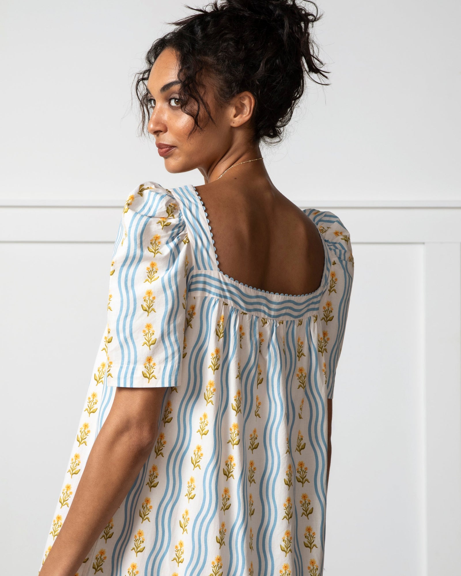 Gracious Gardener Midi | Printfresh + Lars Trimmed & Pruned (White)