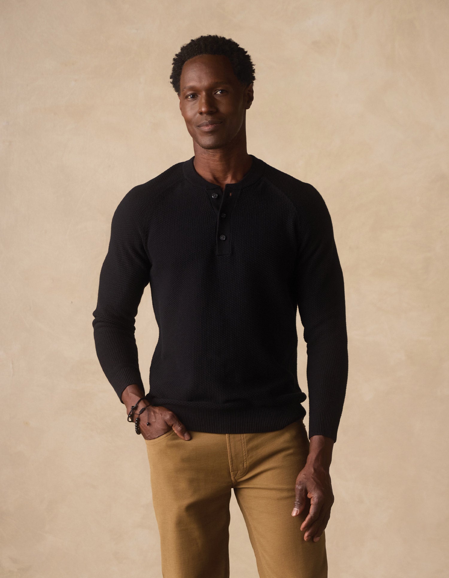 Men | COOLMAX® Textured Sweater Henley | Black