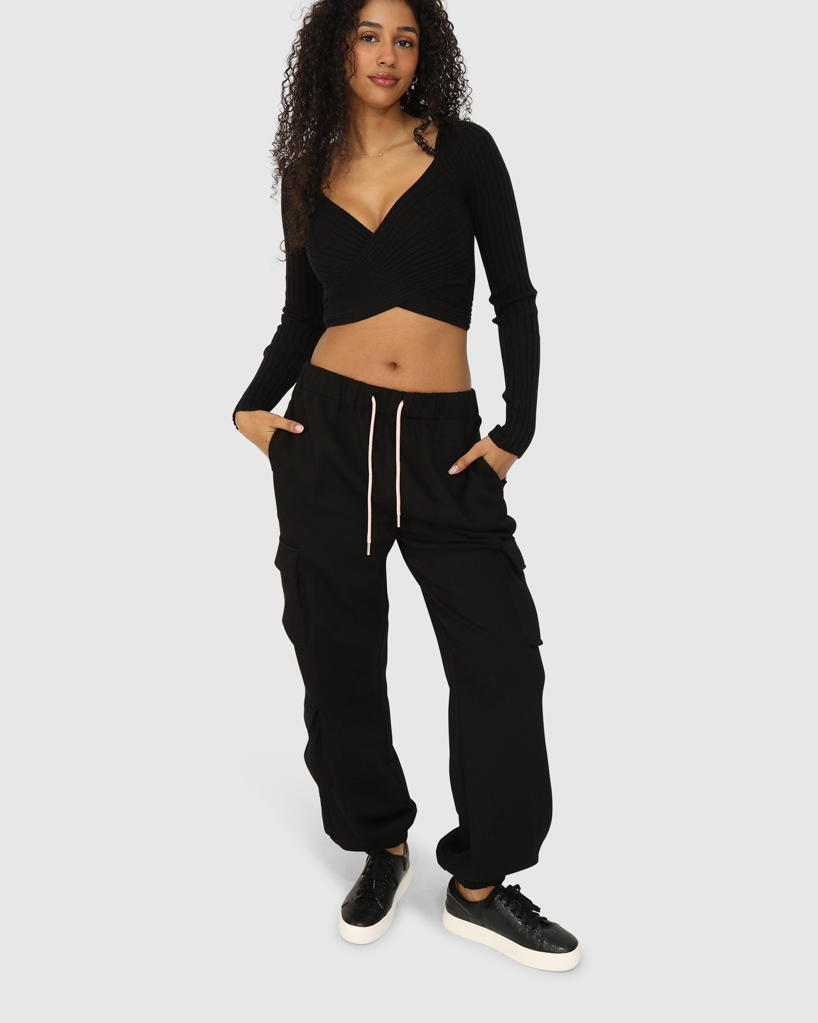Women | Perfect Match Cargo Trackpants | Black