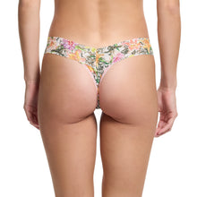 Signature Lace Low Rise Thong | Botany (White)