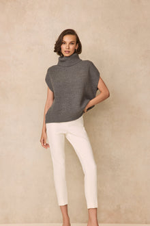 Sleeveless Turtleneck Sweater | Grey