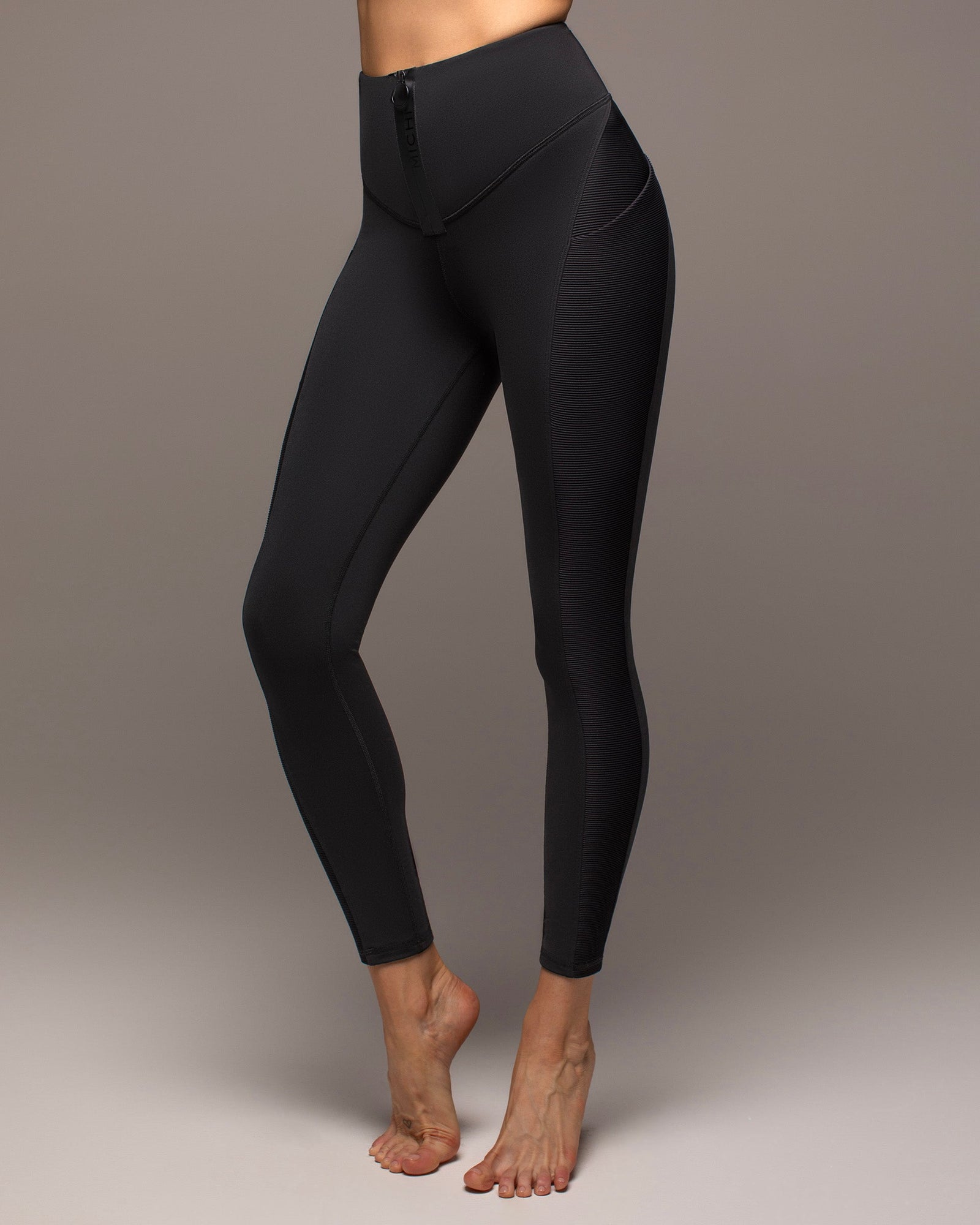 Pulse Pocket Legging | Black