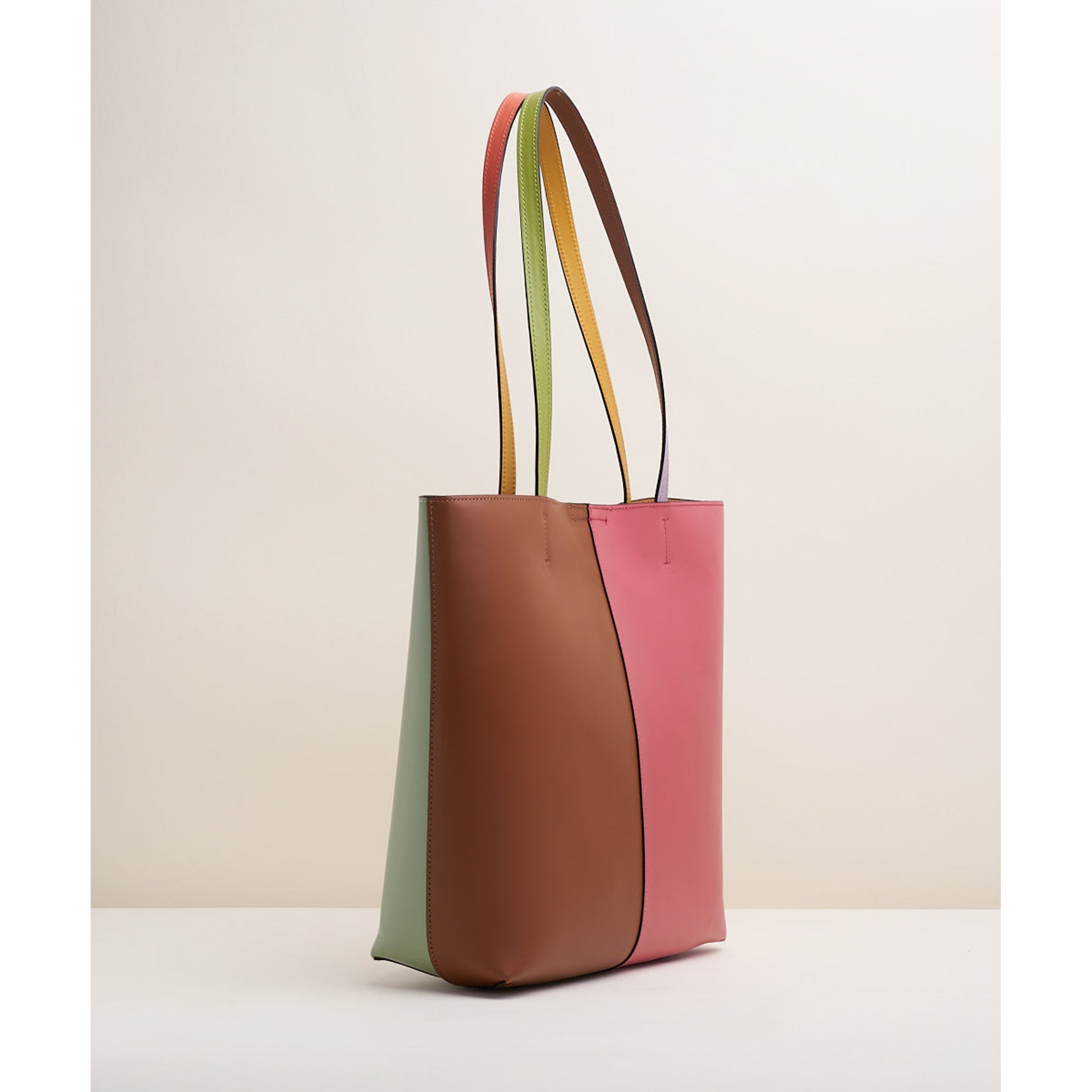 Perry Leather Tote Bag | Nassau