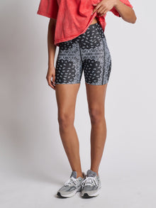 Women | Year of Ours | Bandana Biker Short | Black