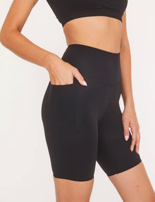 Pocket Spin Shorts | Onyx