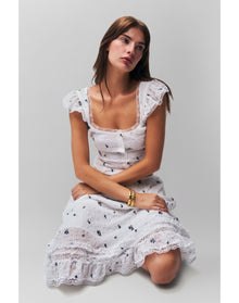 Pontia Top | Embroidered White
