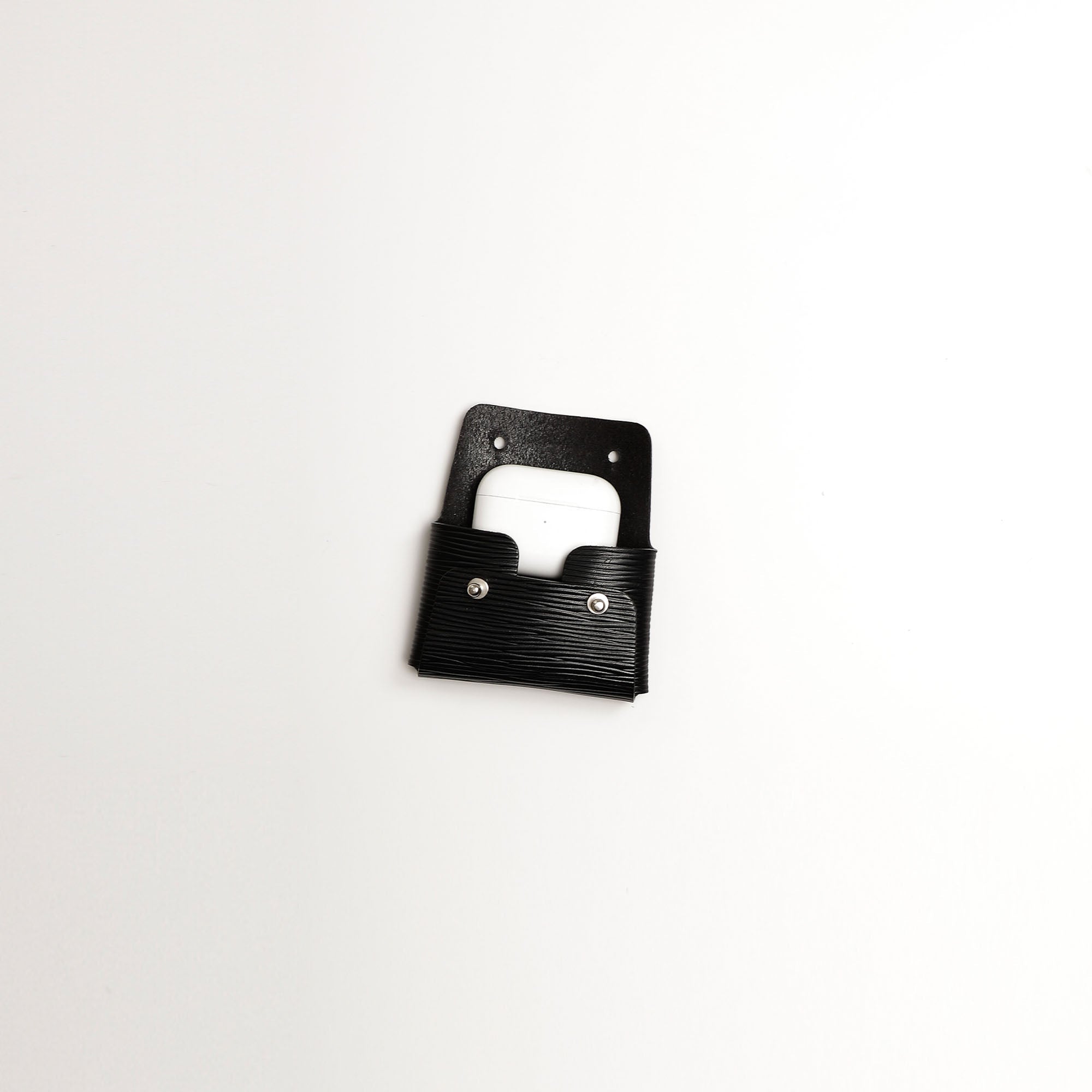Wavy Kuai Small Pouch | Black