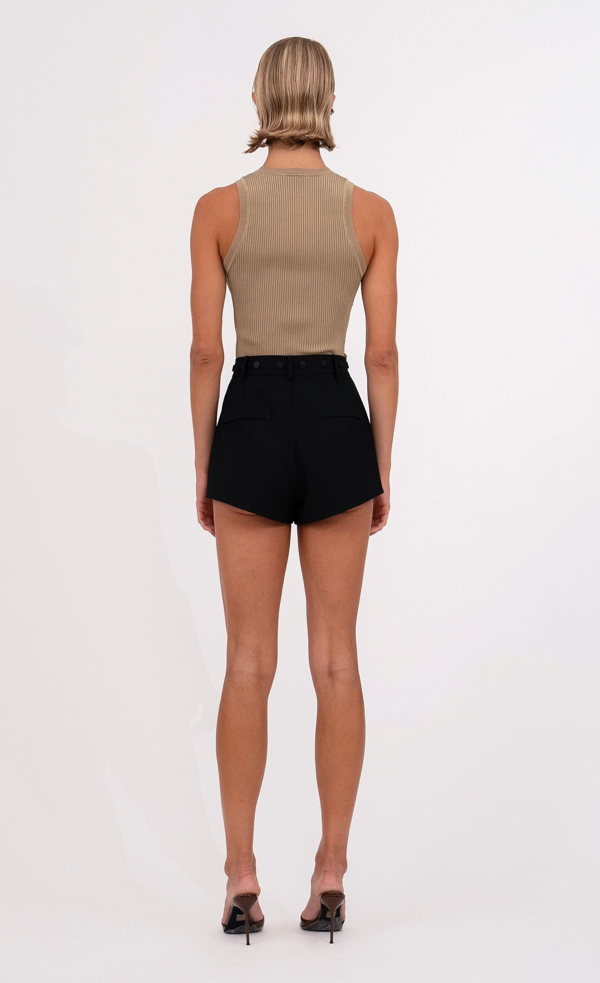 Zehra Short | Black