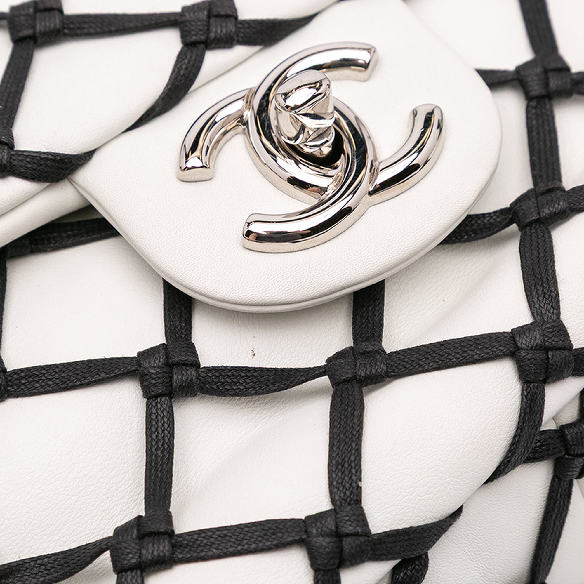 Chanel | Pre-Owned Jumbo Calfskin Canebiers Net Flap | White