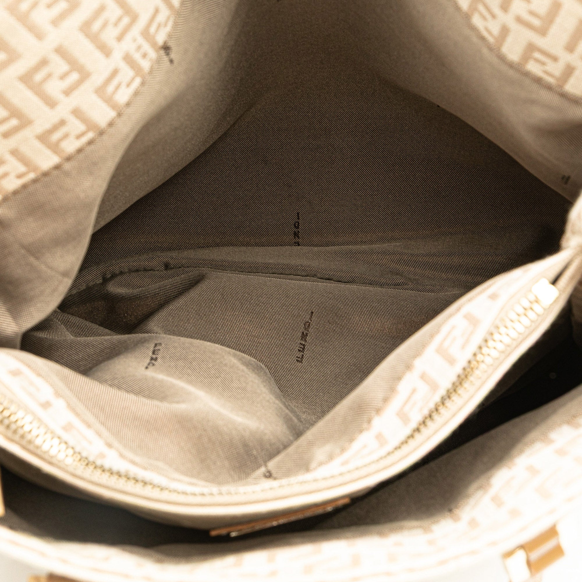 Fendi | Pre-Owned Zucchino Canvas Tote - IV | Brown/Light Beige