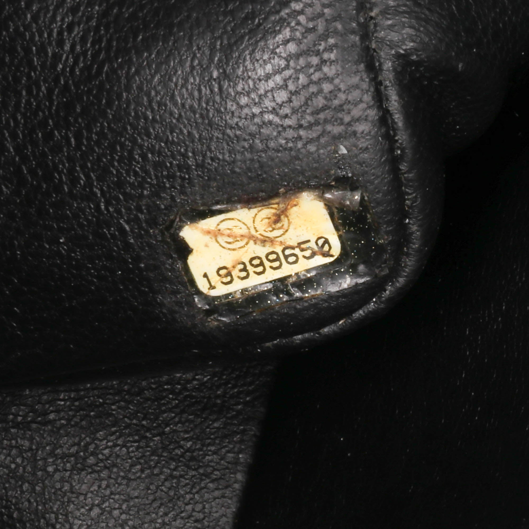 Chanel | Pre-Owned Mini Square Classic Patent Single Flap - I | Black