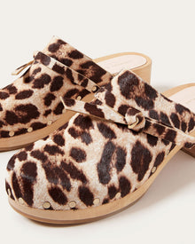 Color: Mocha Leopard