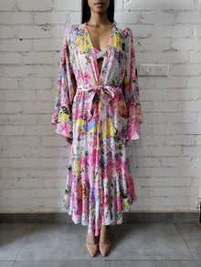 Rococo Sand | Aster Cape | Multicolor