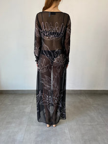 Rococo Sand | Dream Cape | Black