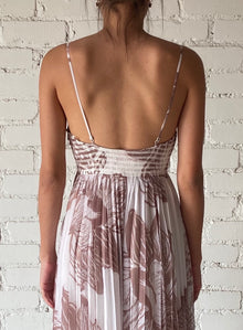 Rococo Sand | Ines Pleated Dress | Light Brown/White