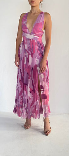 Rococo Sand | V-Neck Sleeveless Long Dress | Pink