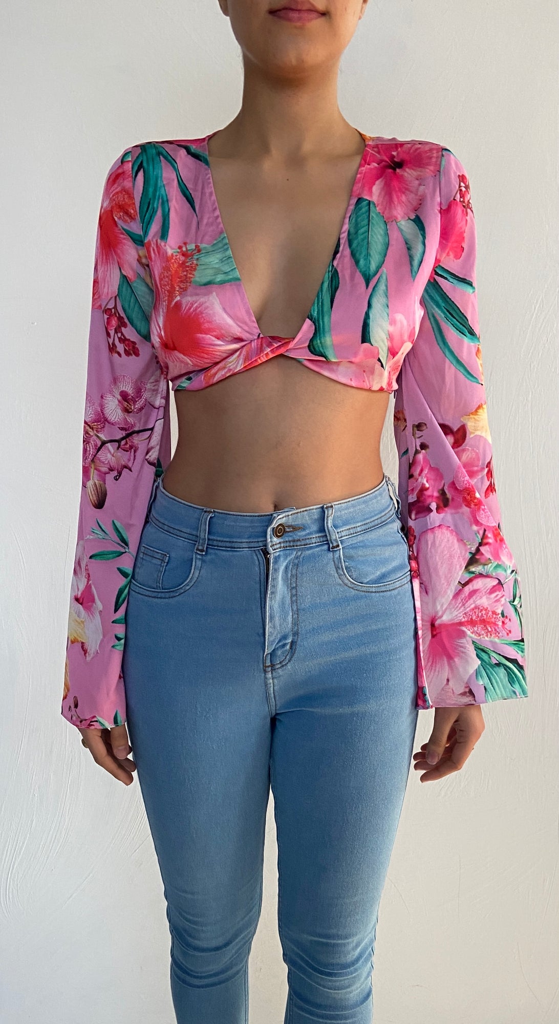 Rococo Sand | Full-Sleeve Crop Top | Pink