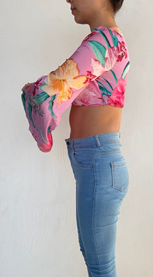 Rococo Sand | Full-Sleeve Crop Top | Pink