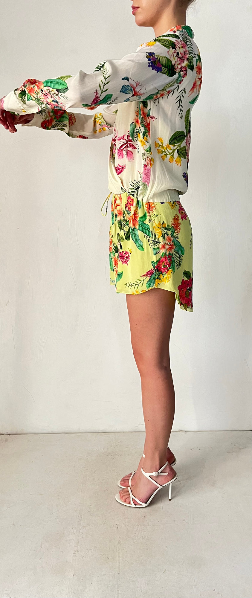 Rococo Sand | Rue Short Dress | Yellow/White