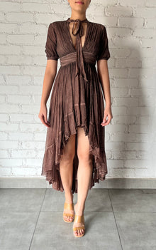 Rococo Sand | Brown Highlow Dress-Neck Tie | Brown