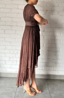 Rococo Sand | Brown Highlow Dress-Neck Tie | Brown