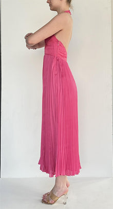 Rococo Sand | Deep-Neck Midi Dress | Pink