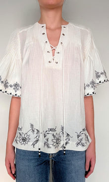 Rococo Sand | Jaci Cotton Double Cloth Gauze Eyelet Pintuck Embroidered Top | Black/White