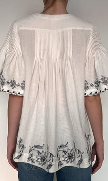 Rococo Sand | Jaci Cotton Double Cloth Gauze Eyelet Pintuck Embroidered Top | Black/White