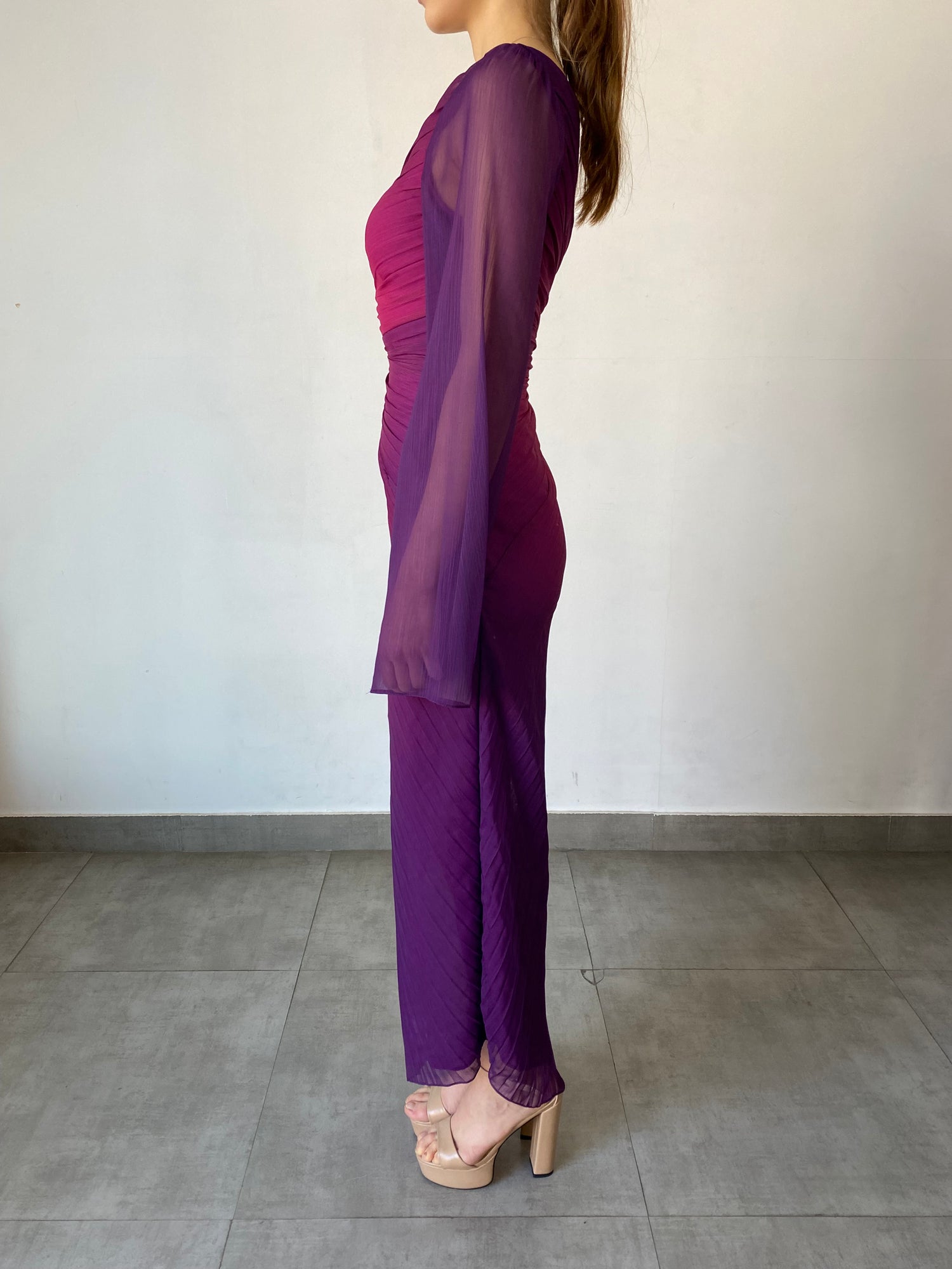 Rococo Sand | Paige One-Shoulder One-Sleeve Long Dress | Pink/Purple