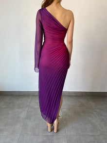 Rococo Sand | Paige One-Shoulder One-Sleeve Long Dress | Pink/Purple