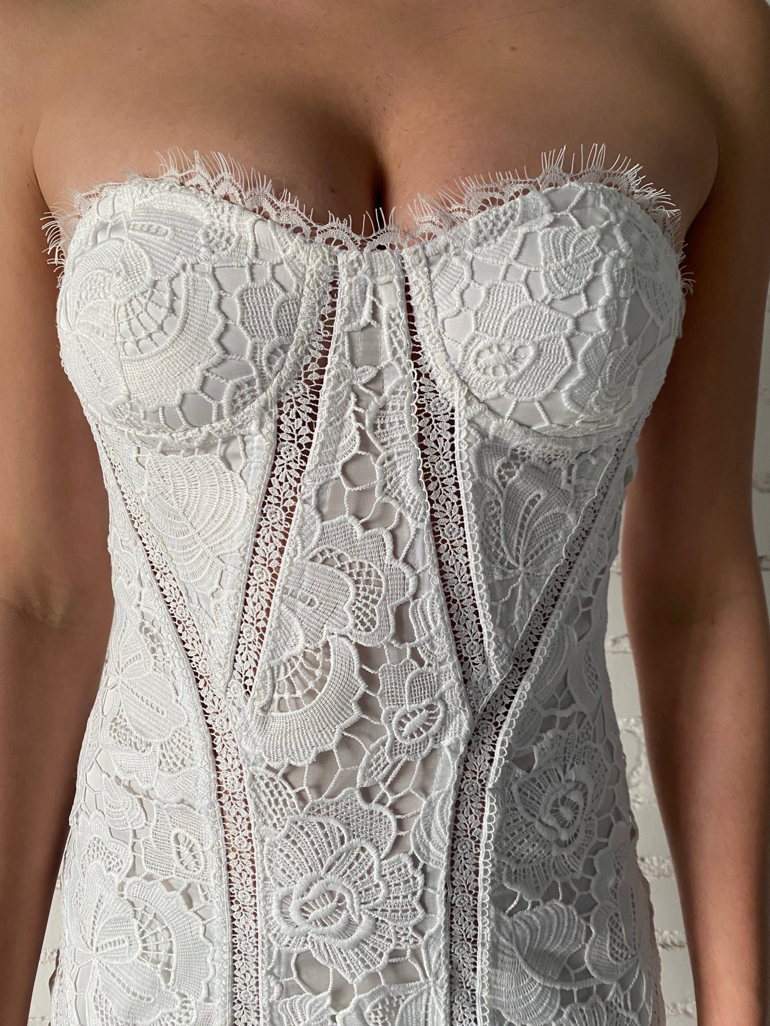 Rococo Sand | Rain Short Dress | White