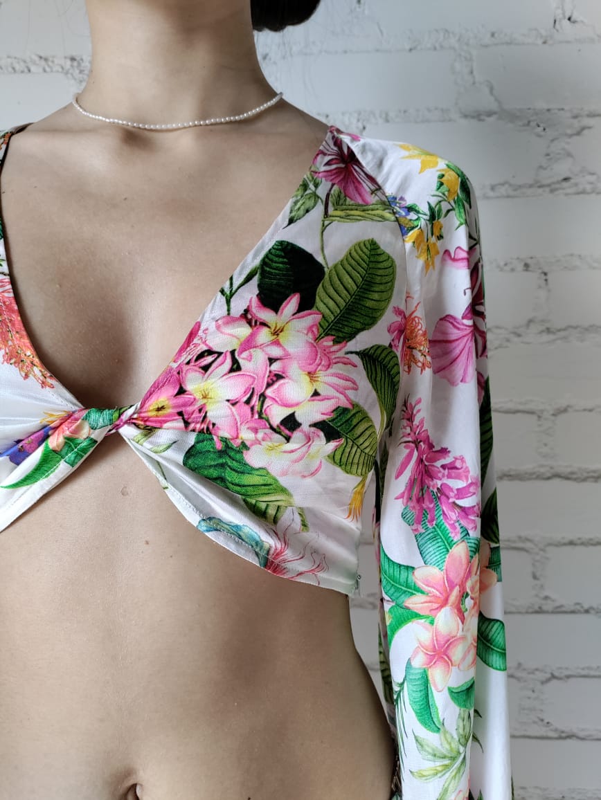 Rococo Sand | Rue Floral Top | White Multi