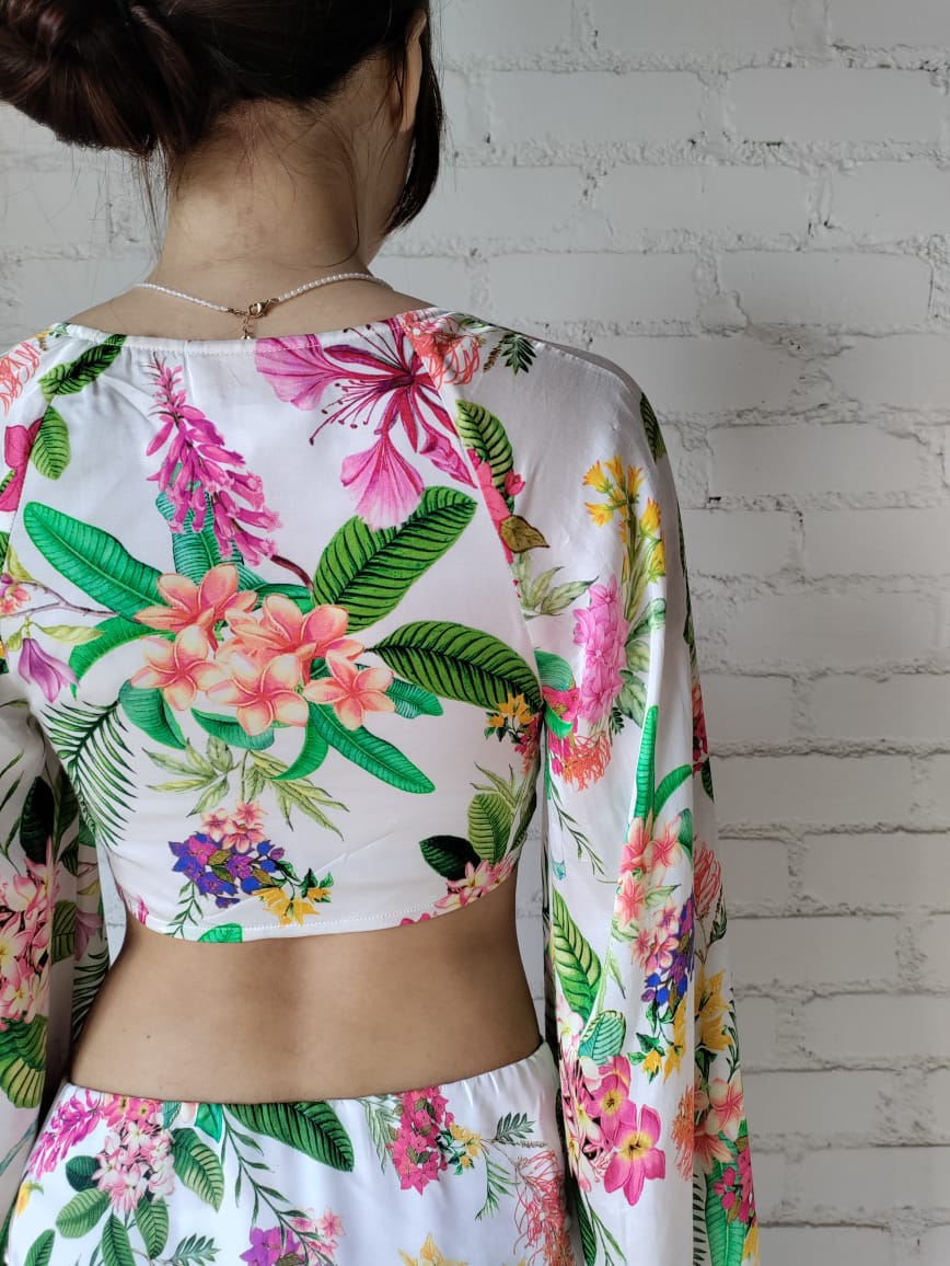 Rococo Sand | Rue Floral Top | White Multi