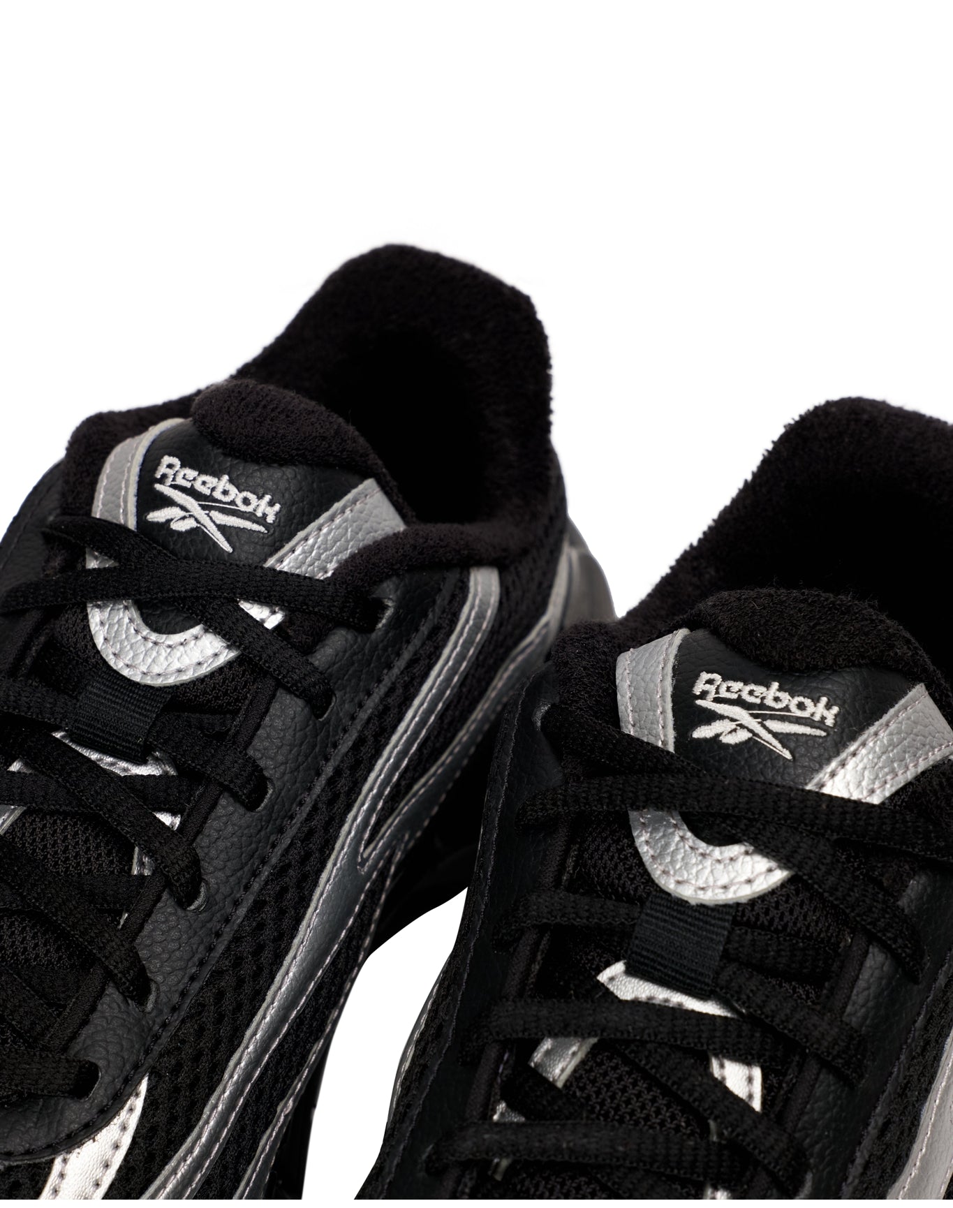 Reebok Zig 2.5 Plus | Black