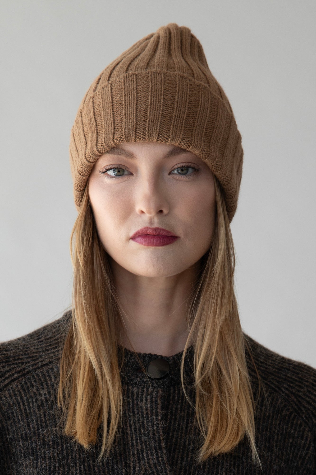 Ribbed Beanie | Camel
